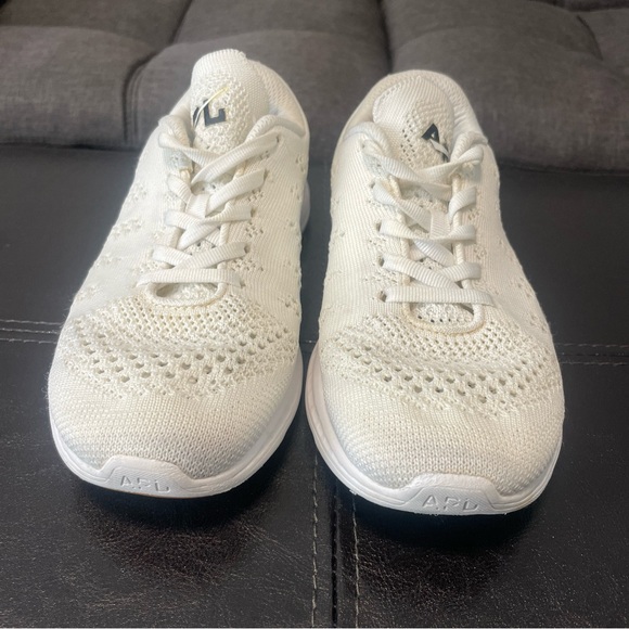 APL TECHLOOM PRO SNEAKERS White/off White Womens 6.5 - Picture 5 of 9